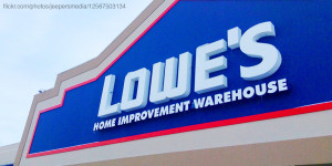 lowes-store-600