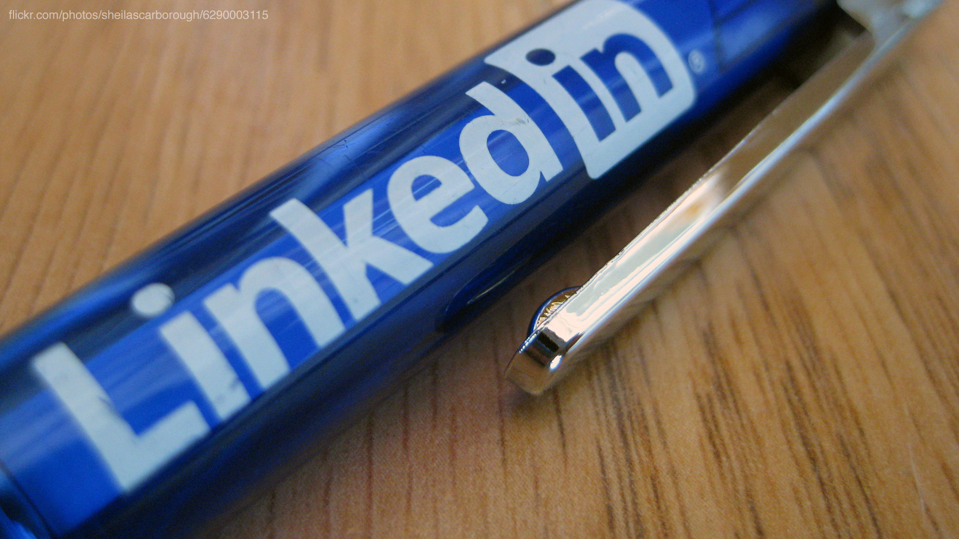 Linkedin Pen 1920