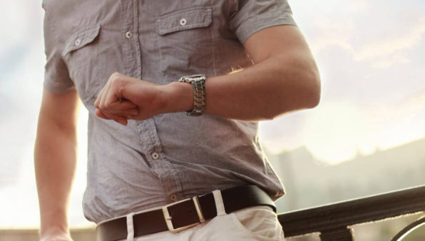 fashion-man-wristwatch-model-1