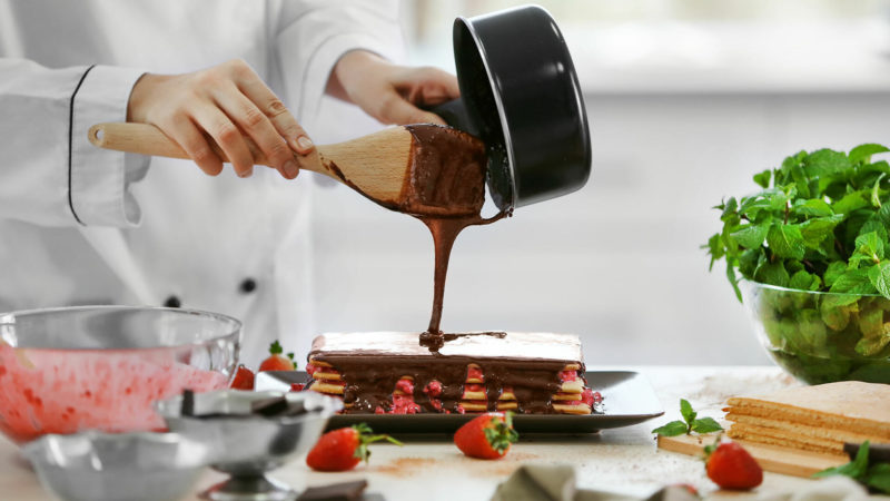 Chocolate Cake Ganache Stock 800x450