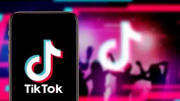 Tiktok-dancing