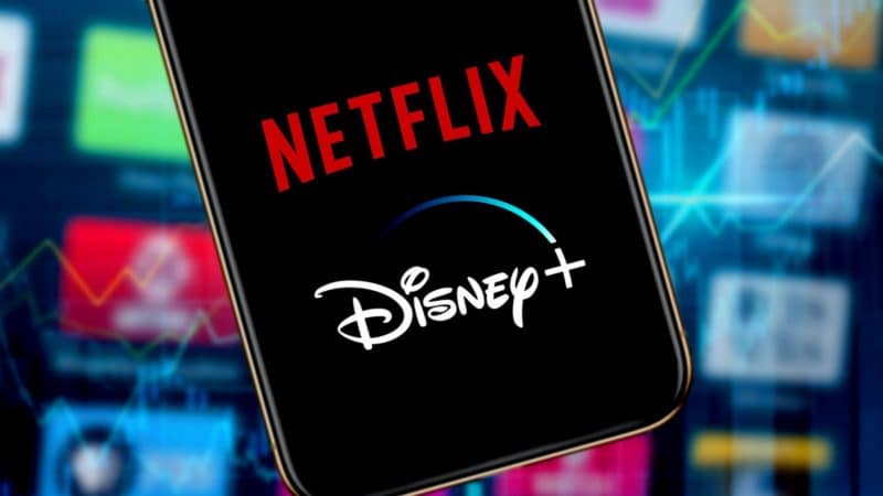 Smartphone screen with the logos of Netflix and Disney Plus.