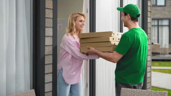 Pizza-delivery-CX