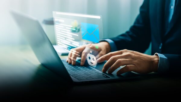 Businessman-using-AI-powered-inbox