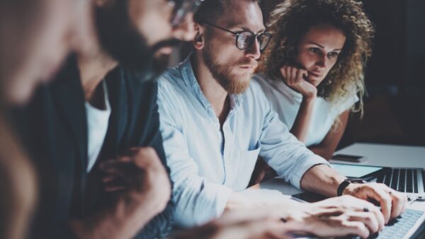 Marketing-operations-team-working-together