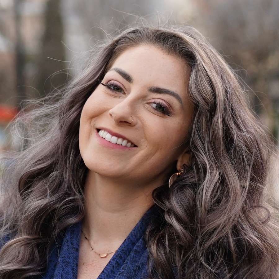 Angela Vega
