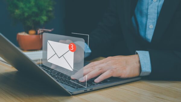 B2B-email-marketer-concept